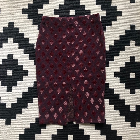 Geometric body con pencil skirt - Picture 4 of 7